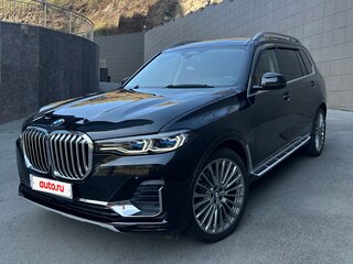 2021 BMW X7 40i I (G07), чёрный, 7600000 рублей, вид 2