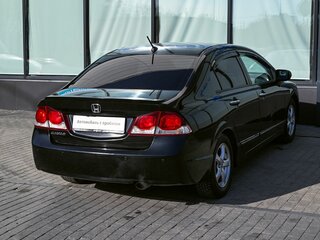 2009 Honda Civic Hybrid VIII Рестайлинг, чёрный, 665000 рублей, вид 5