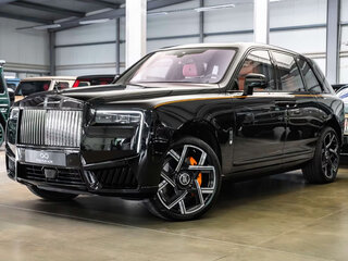 2026 Rolls-Royce Cullinan Black Badge I Рестайлинг (Series II), чёрный, 53999000 рублей, вид 1