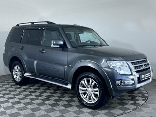 2015 Mitsubishi Pajero IV Рестайлинг 2, серый, 2140000 рублей, вид 3