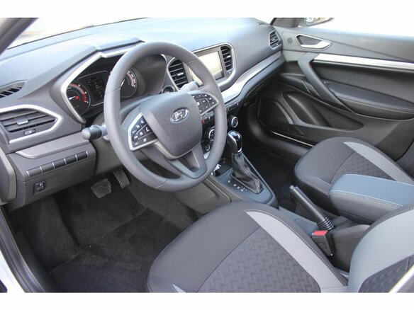 2026 Lada (ВАЗ) Vesta I Рестайлинг (NG), белый, 1735000 рублей - вид 4