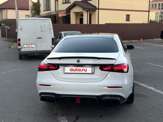 2021 Mercedes-Benz E-Класс 350 V (W213, S213, C238) Рестайлинг, белый, 6000000 рублей, вид 3