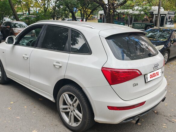 2011 Audi Q5 8tiptronic I (8R), белый, 1300000 рублей - вид 4