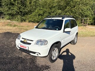 2012 Chevrolet Niva I Рестайлинг, белый, 500000 рублей, вид 1