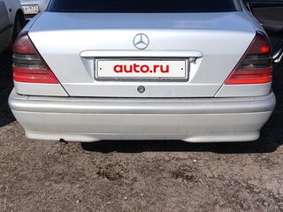 1998 Mercedes-Benz C-Класс 180 I (W202) Рестайлинг, серебристый, 350000 рублей, вид 3