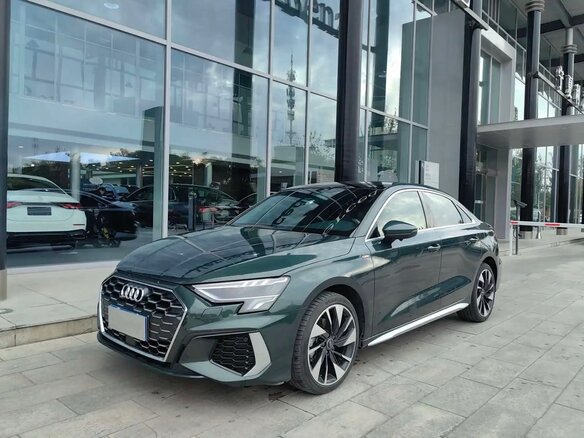 2022 Audi A3 35 TFSI Long IV (8Y), зелёный, 2315000 рублей - вид 1