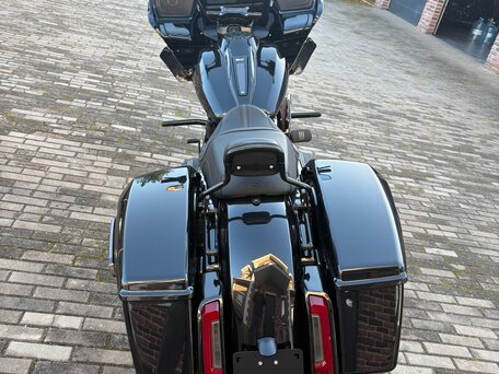 2024 Harley-Davidson Road Glide, чёрный, 2650000 рублей, вид 5