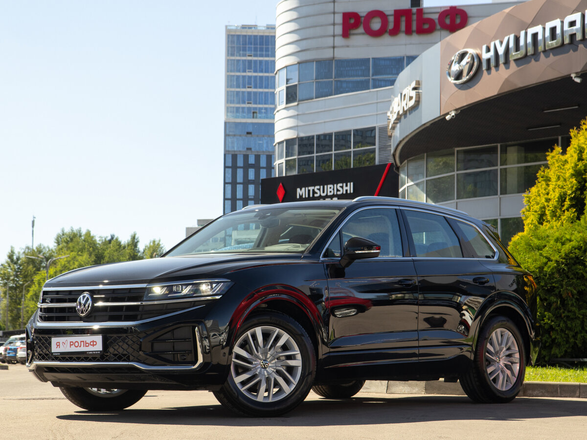 Открыть фотографии: Volkswagen Touareg III Рестайлинг