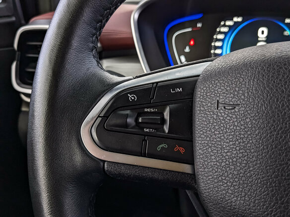 2023 Geely Coolray I, серый, 1550000 рублей - вид 26