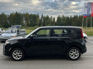 2022 Kia Soul III, чёрный, 2000000 рублей, вид 4