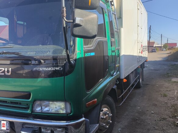 1985 Isuzu Forward (F-Series), зелёный, 2550000 рублей - вид 17