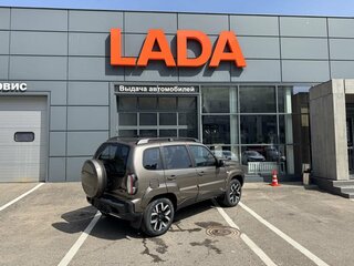 2026 Lada (ВАЗ) Niva Travel I Рестайлинг, коричневый, 1809000 рублей, вид 3
