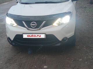 2014 Nissan Qashqai II, белый, 1050000 рублей, вид 2
