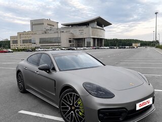 2019 Porsche Panamera 4 E-Hybrid II, серый, 7990000 рублей, вид 2