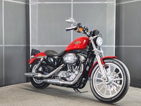 2009 Harley-Davidson Sportster 883, красный, 677000 рублей, вид 2