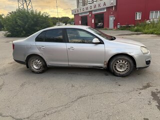 2007 Volkswagen Jetta V, серебристый, 320000 рублей, вид 3