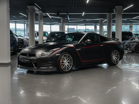 Nissan GT-R I Рестайлинг 1
