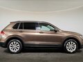 2018 Volkswagen Tiguan II, коричневый, 1690000 рублей - вид 3