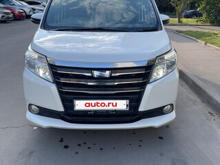 2015 Toyota Noah III (R80), белый, 1580000 рублей, вид 2