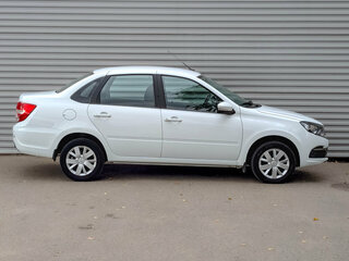2023 Lada (ВАЗ) Granta I Рестайлинг, белый, 650000 рублей, вид 4