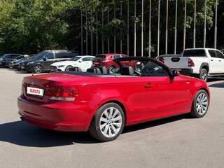 2009 BMW 1 серии 120i I (E81/E82/E87/E88) Рестайлинг, красный, 1220000 рублей, вид 3