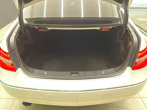 2010 Mercedes-Benz E-Класс 250 5G-Tronic IV (W212, S212, C207), белый, 1300000 рублей - вид 17