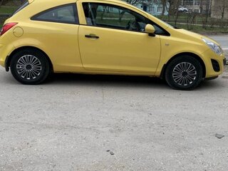 2011 Opel Corsa D Рестайлинг I, жёлтый, 450000 рублей, вид 4