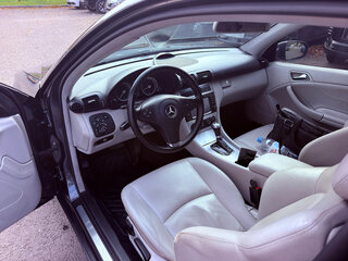 2008 Mercedes-Benz C-Класс 230 II (W203) Рестайлинг, серый, 750000 рублей, вид 4