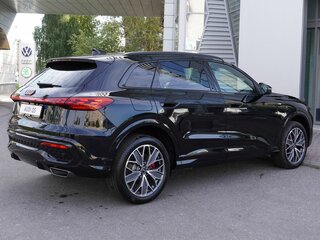 2026 Audi Q5 L III (GU), чёрный, 6300000 рублей, вид 4