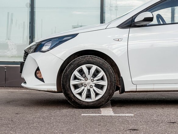 2020 Hyundai Solaris II Рестайлинг, белый - вид 8