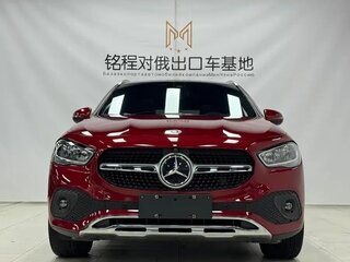 2022 Mercedes-Benz GLA 180 II (H247), красный, 2409290 рублей, вид 2