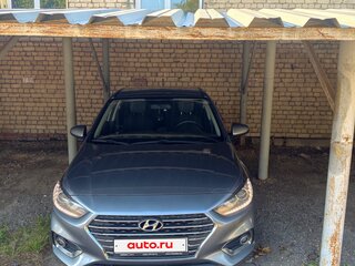 2018 Hyundai Solaris II, серый, 1400000 рублей, вид 3