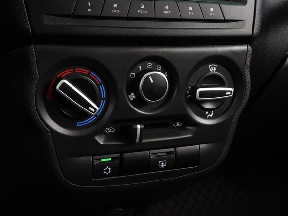 2021 Lada (ВАЗ) Granta I Рестайлинг, красный, 849000 рублей - вид 13