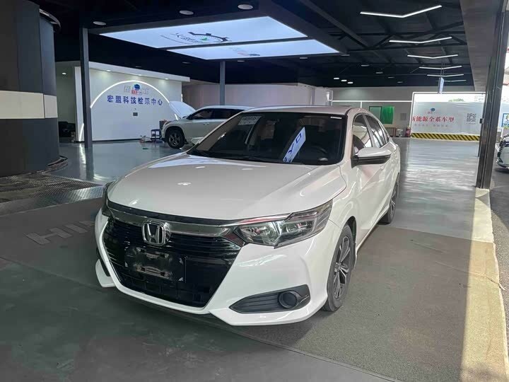Открыть фотографии: Honda Crider II Рестайлинг