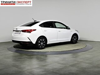 2021 Hyundai Solaris II Рестайлинг, белый, 1496000 рублей, вид 5