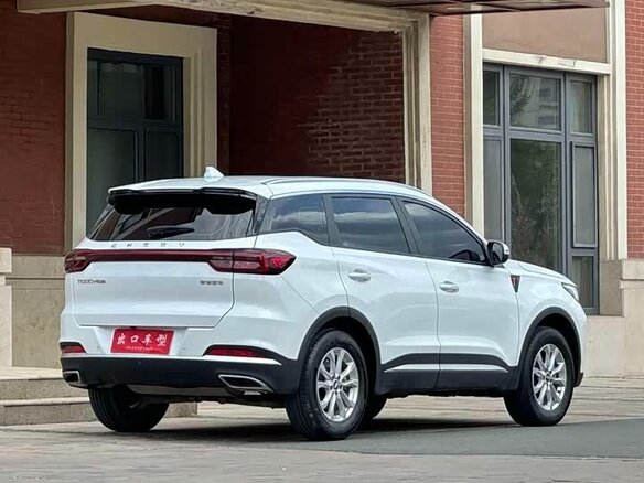 2023 Chery Tiggo 7 Plus I Рестайлинг, белый - вид 3
