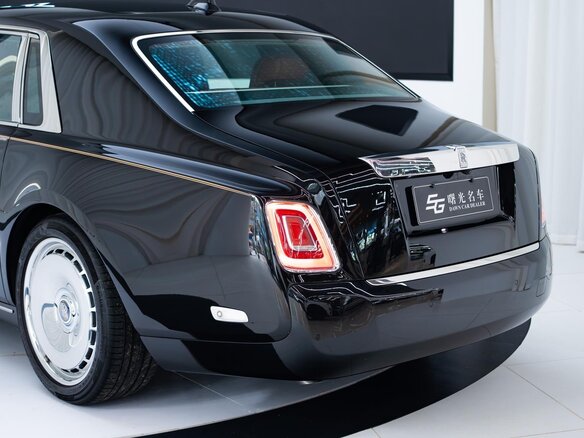 2023 Rolls-Royce Phantom Extended VIII Рестайлинг (Series II), чёрный, 48000000 рублей - вид 15