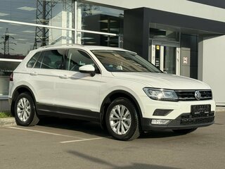 2017 Volkswagen Tiguan II, белый, 2080000 рублей, вид 1