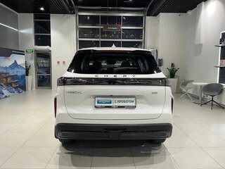 2024 Chery Tiggo 7L I, белый, 2490000 рублей, вид 5