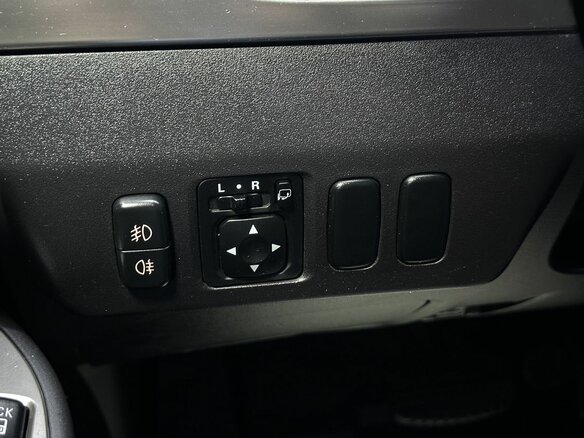 2011 Mitsubishi Pajero IV Рестайлинг 1, чёрный, 1899000 рублей - вид 20