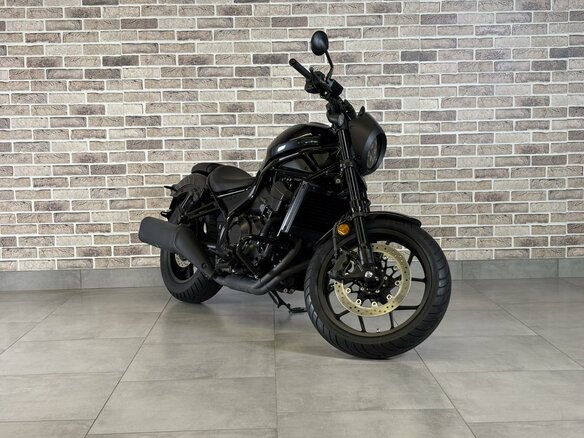 2022 Honda CMX 1100 Rebel, чёрный, 1011000 рублей - вид 8