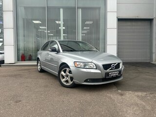 2011 Volvo S40 II Рестайлинг, серебристый, 599000 рублей, вид 1
