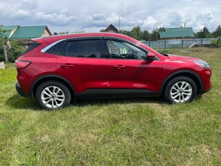 2020 Ford Escape IV, красный, 1850000 рублей, вид 4