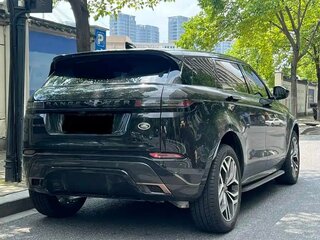 2026 Land Rover Range Rover Evoque II Рестайлинг, чёрный, 5629407 рублей, вид 4