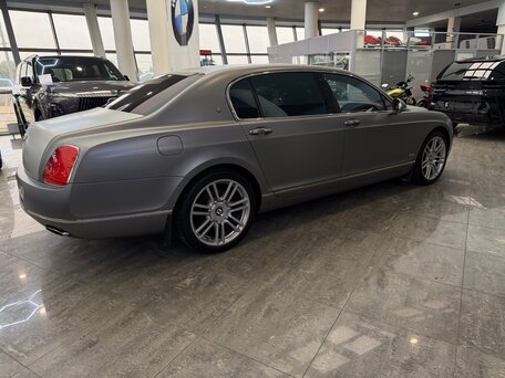 2005 Bentley Continental Flying Spur, серый, 5700000 рублей, вид 3