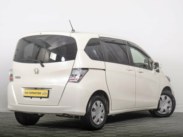 2012 Honda Freed I Рестайлинг, белый - вид 5