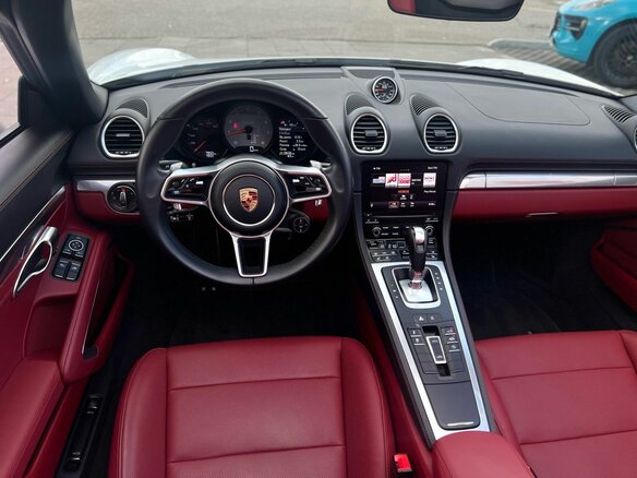 2022 Porsche Boxster S IV 718 (982), белый, 9809000 рублей - вид 24