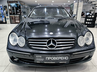 2004 Mercedes-Benz CLK-Класс 200 II (W209), чёрный, 550000 рублей, вид 2