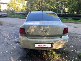2010 Opel Astra H Рестайлинг, белый, 230000 рублей, вид 3