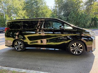 2018 Toyota Alphard III Рестайлинг, чёрный, 3500000 рублей, вид 4
